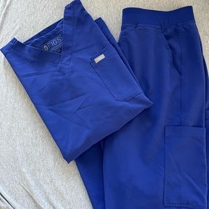 FIGS Technical collection Scrubs